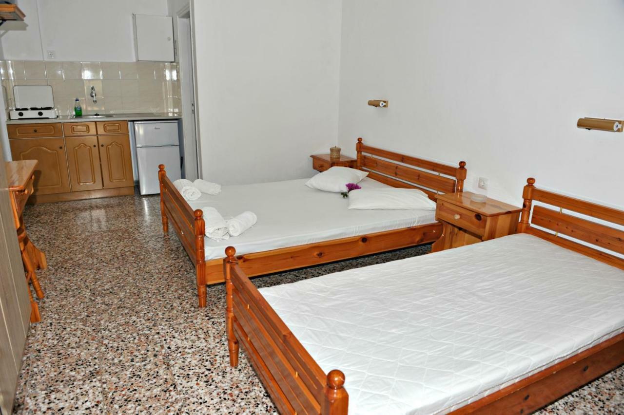 Studios Dimitris Giatras Zakynthos Town Exterior foto