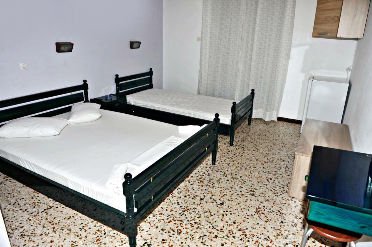 Studios Dimitris Giatras Zakynthos Town Exterior foto